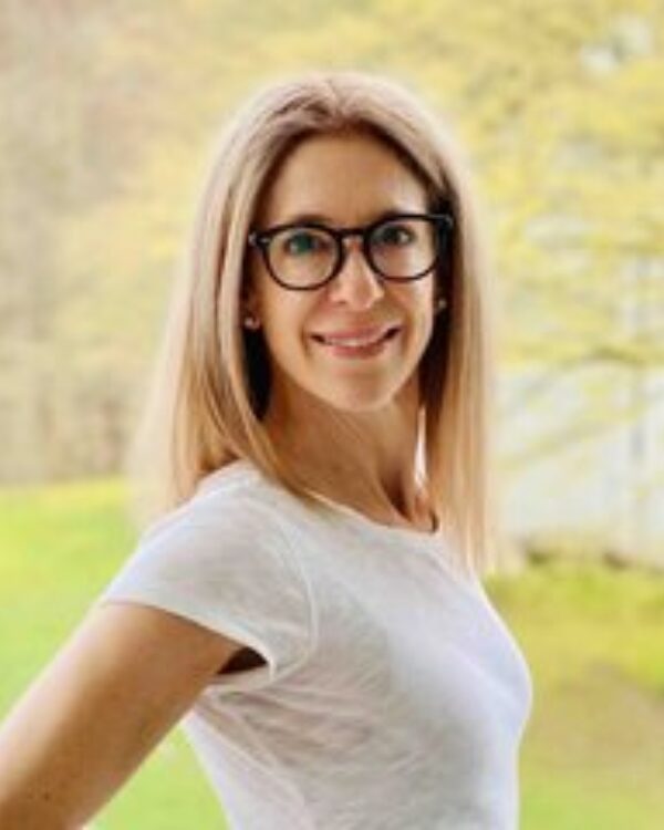 Tanja Schiess, Gecertificeerde Guide bei FIVE MOVES in Zürich